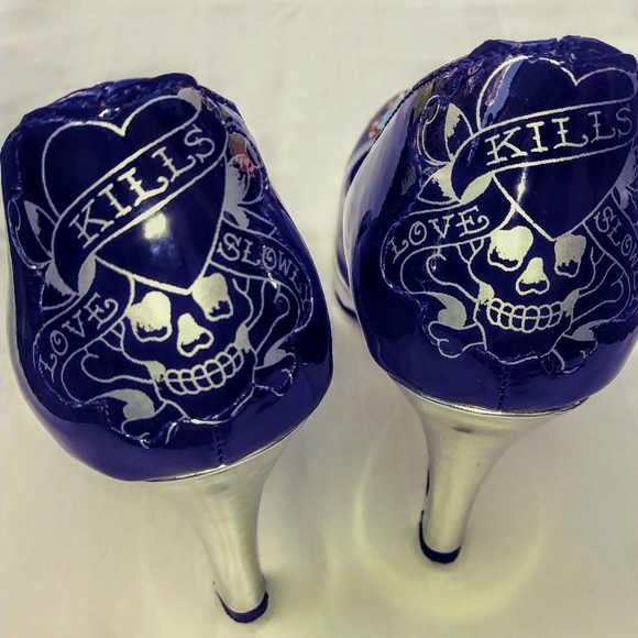 Ed Hardy Heels - Picture 3 of 4